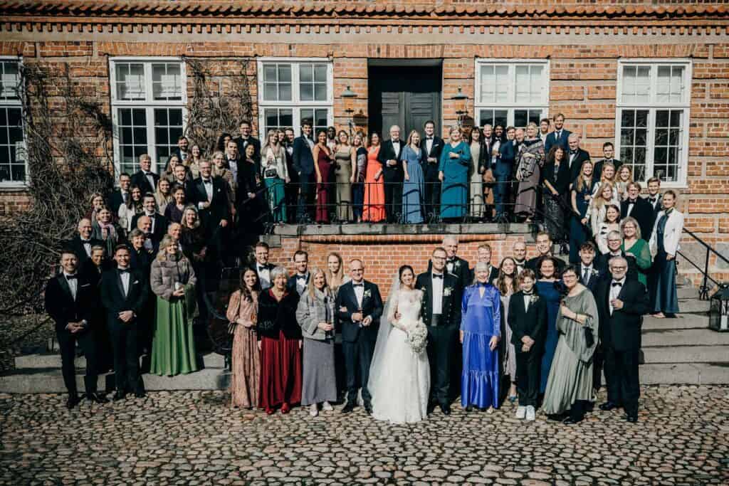 Bryllupsfotografering på Fyn: Holckenhavn Slot som baggrund